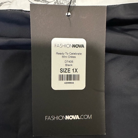 NWT Fashion Nova Ready to Celebrate Mini Dress Size 1X - Picture 4 of 6